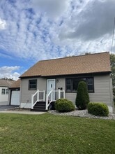 Building Photo - 616 Boston Rd Building Photo - 616 Boston Rd