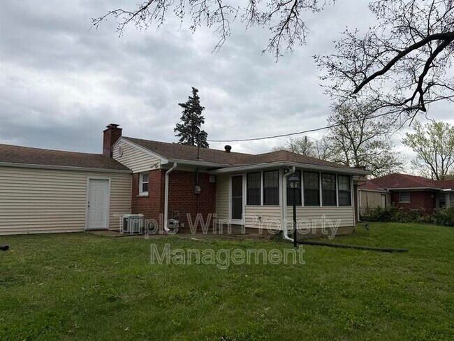 Foto del edificio - 1045 N Florissant Rd