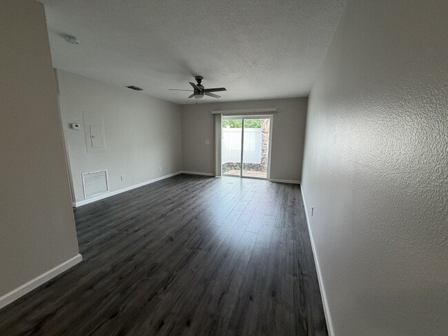 Building Photo - 238 Ridgecrest Loop