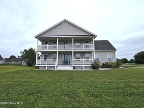 Building Photo - 2100 Aydlett Dr