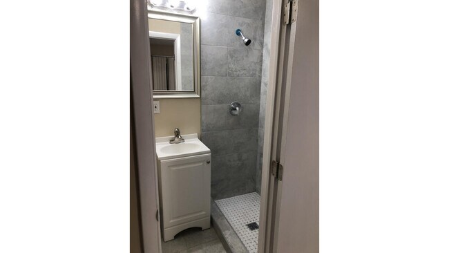 Foto del edificio - 2760 SW 2nd St