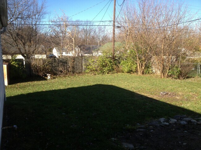 Foto del edificio - ** 3 Bedroom Ranch in Meadowdale **