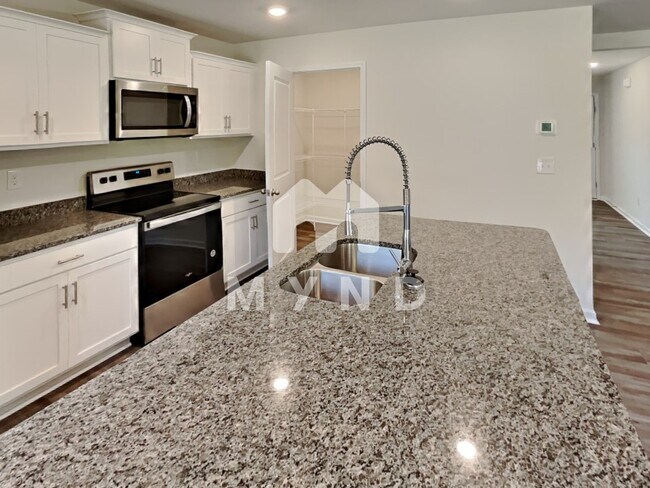 Building Photo - 2331 Meadow Stream Dr