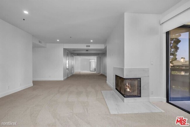 Foto del edificio - 2 br, 2 bath Condo - 2102 Century Park Ln ...
