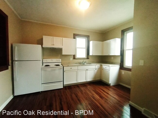 Building Photo - 2 br, 1 bath House - 154 West Lebanon Street