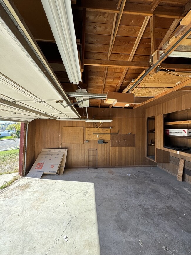 Building Photo - 1217 Park Garden Rd