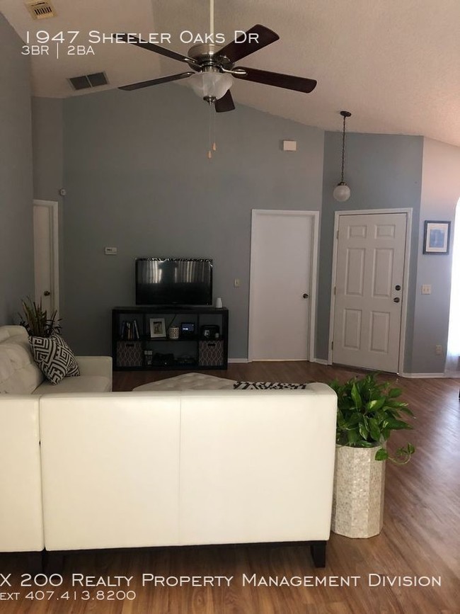 Building Photo - LOVELY 3/2 APOPKA HOME WITH POOL
