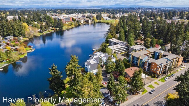 Foto del edificio - 1 br, 1 bath House - 13426 Greenwood Ave N...