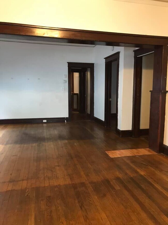 Building Photo - 2331 16th St