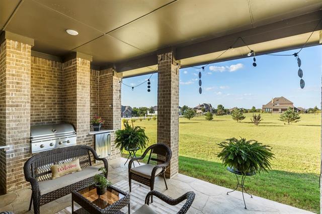 Foto del edificio - 3930 Clearwater Ln