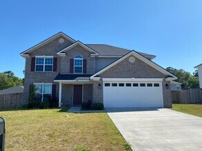 Building Photo - 100 Kinlock Ct