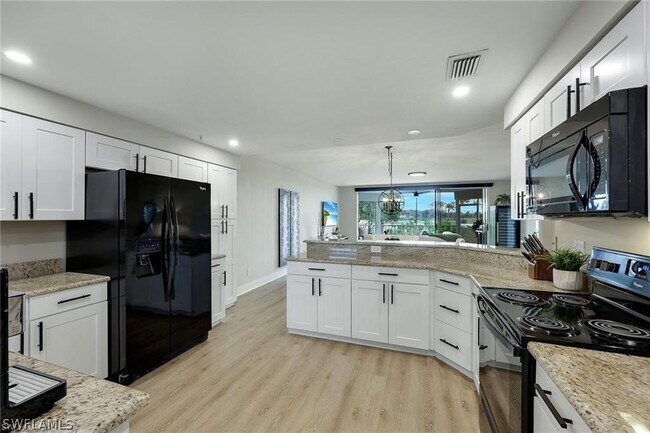 Foto del edificio - 3321 Glen Cairn Ct