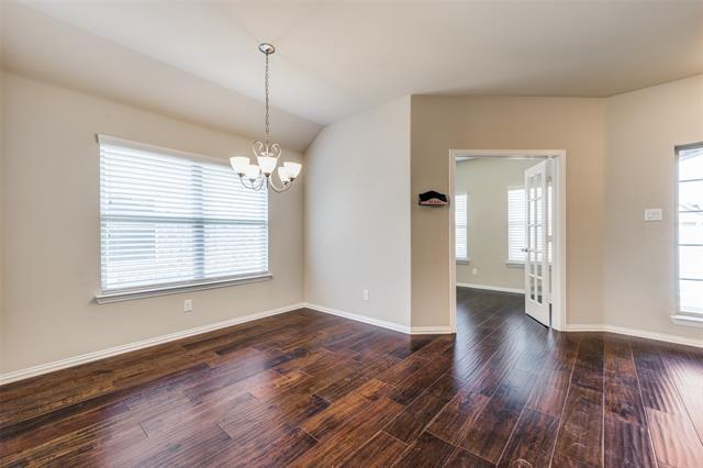 Foto del edificio - 725 Bird Creek Dr
