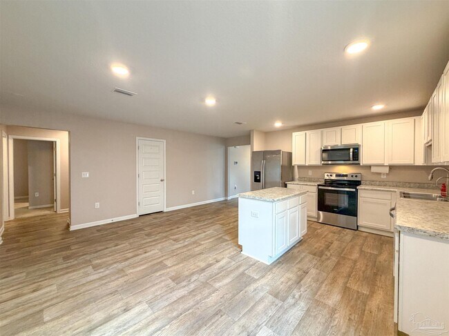 Foto del edificio - 7305 Lakeside Oak Ct