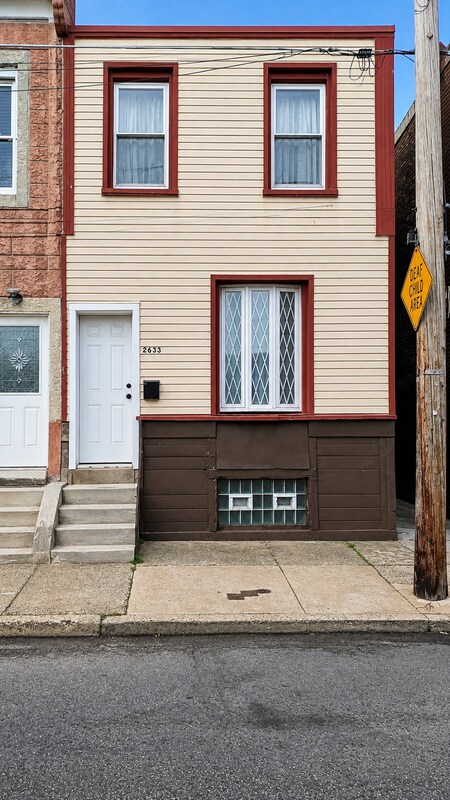 Foto del edificio - 2633 N Franklin St