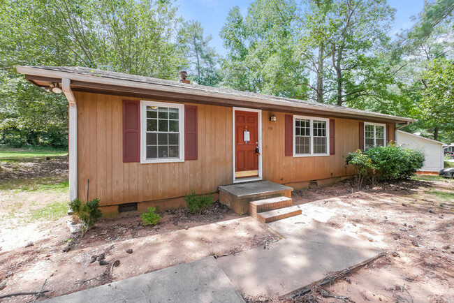 Building Photo - Move-In Ready 3/2 Ranch for Lease!