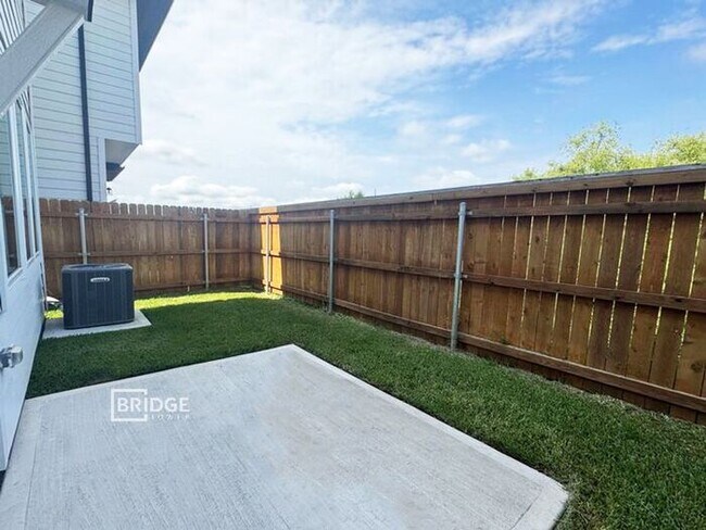 Foto del edificio - OXFORD-33135 Oak Heights Place, Magnolia, ...