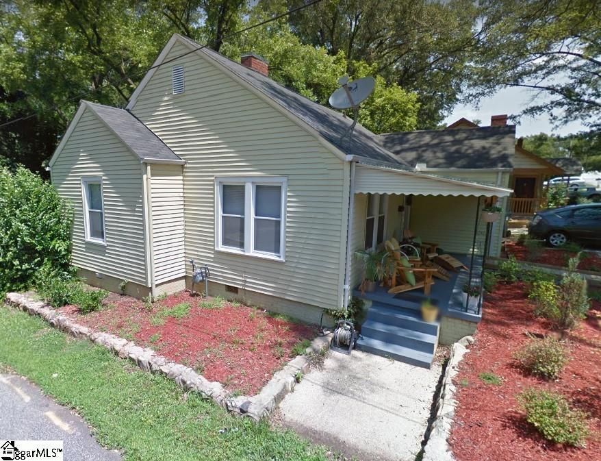 Foto del edificio - 114 Tomassee Ave