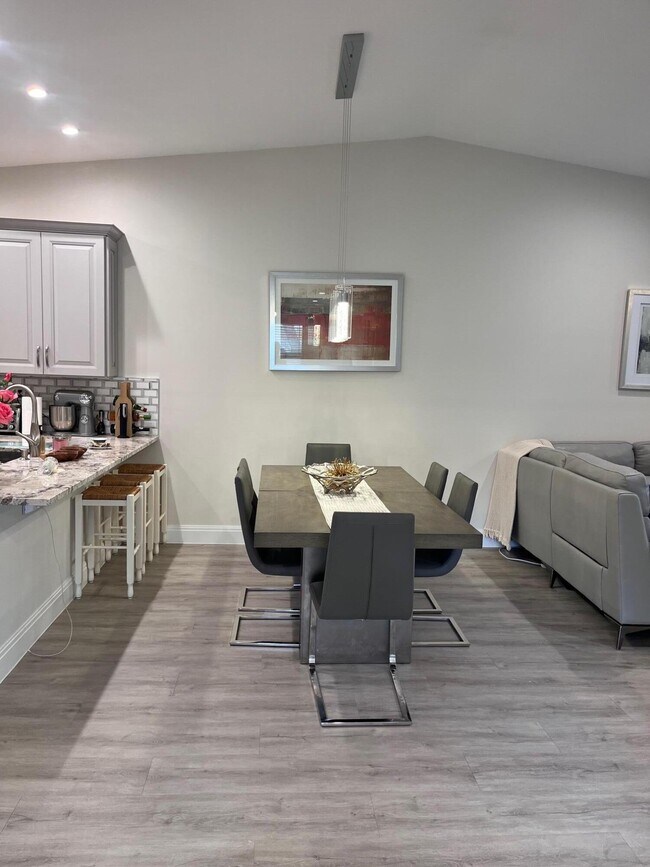 Building Photo - 101 Sabal Ridge Cir