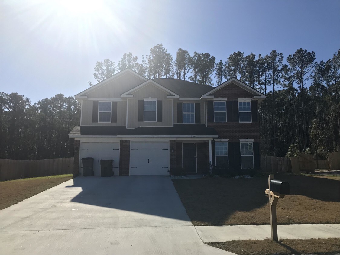 Foto principal - 500 Nashview Trail