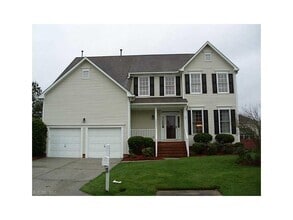 Building Photo - 1001 New Mill Dr