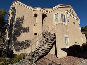 Building Photo - 9470 Peace Way