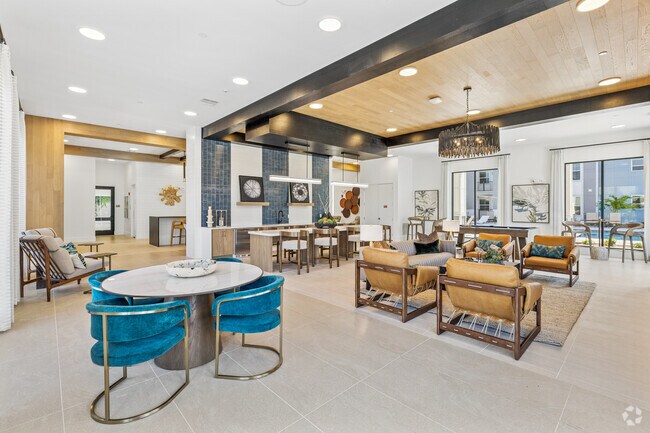 Lobby - Nuvo Sanford