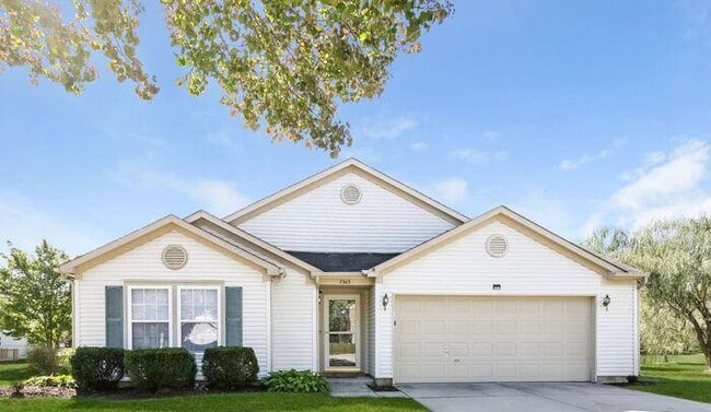 Building Photo - 7563 Hollow Reed Ct