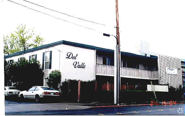 Building Photo - 1648 Clayton Rd