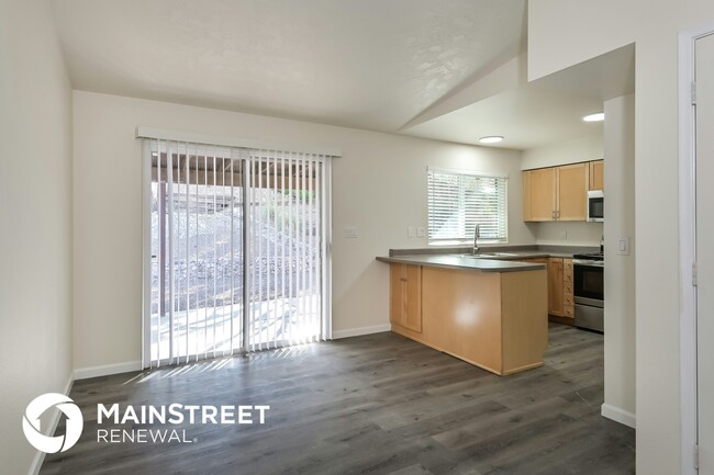 Building Photo - 8356 E Ruby Dr