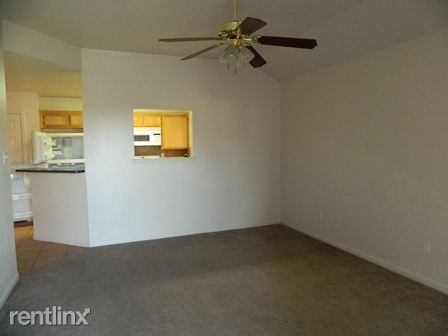 Building Photo - 1212 Nicholas Cir