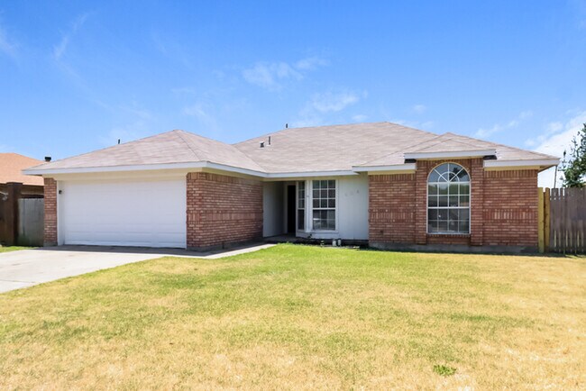 Foto del edificio - 404 Ridge Dr