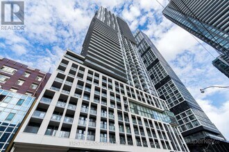 Building Photo - 251 Jarvis St