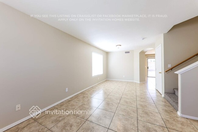 Building Photo - 12937 W Holly St