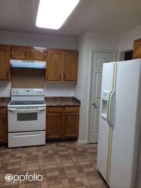 Building Photo - 1702 Maribel Ave