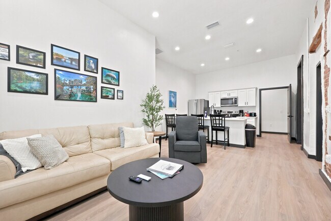 Foto del edificio - 23671 W U.S. Hwy 27