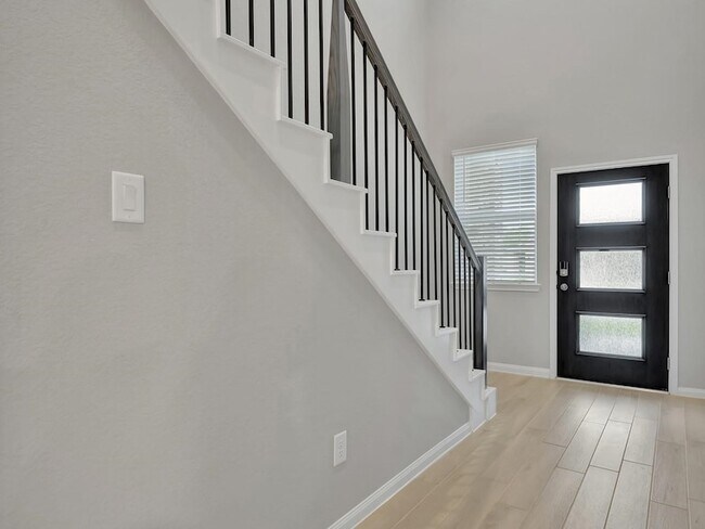 Foto del edificio - 18757 Timber Gln Dr