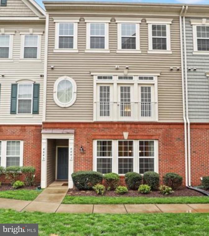 Foto principal - 4843 Dane Ridge Cir