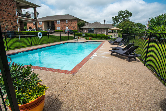 Pool - Crestwood Apartments