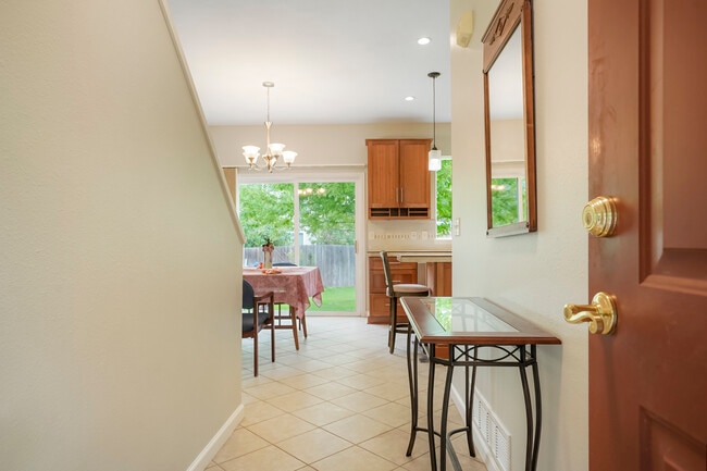 Photo - 3314 S Newcombe St House