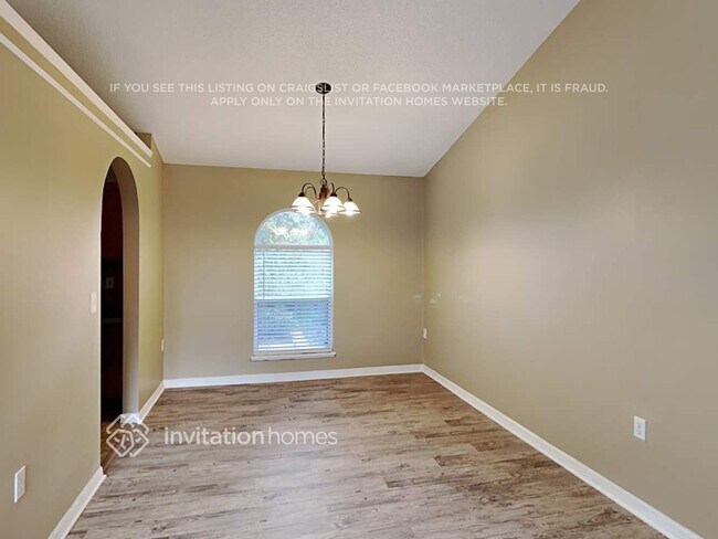 Building Photo - 543 Bent Oak Loop