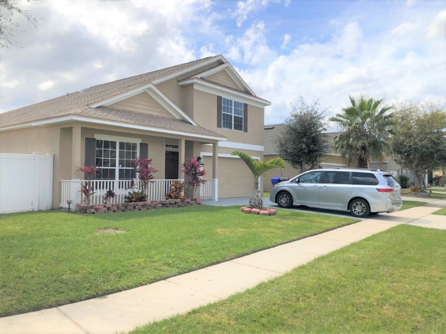 Building Photo - 1092 Hacienda Cir