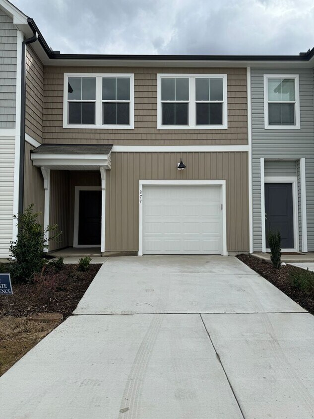 Primary Photo - Brand new 3BR 2.5BA Townhome with Washer/D...
