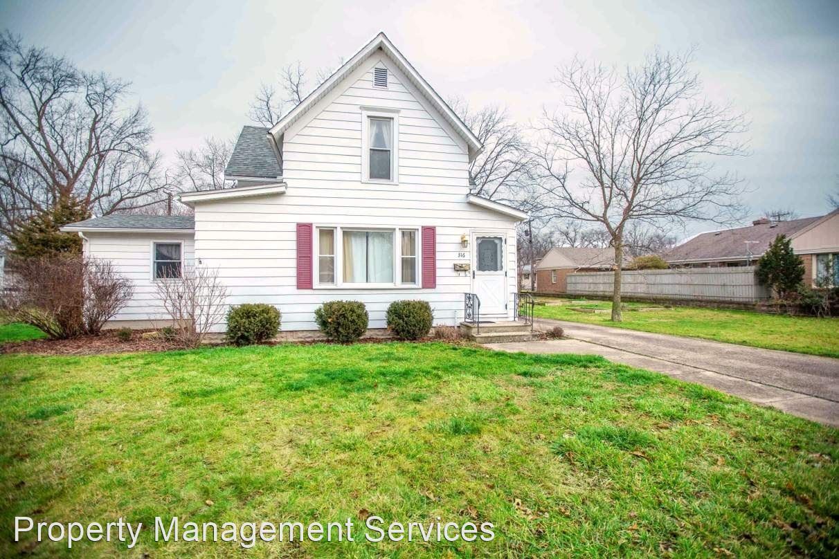 3 br, 2 bath House 316 West Blvd South House Rental in Elkhart, IN