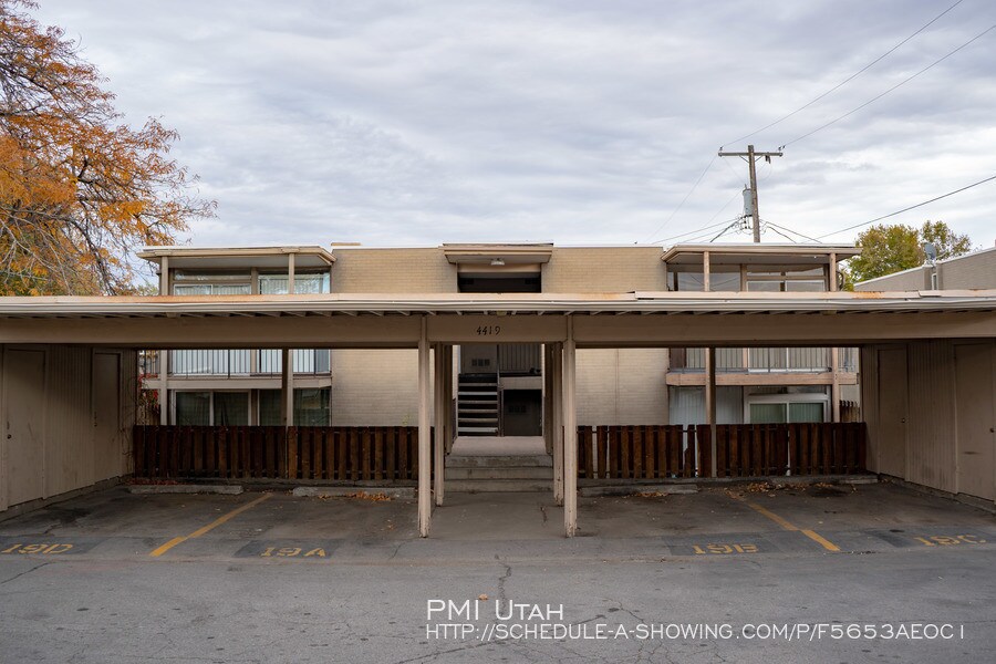 Primary Photo - 4419 Rosehaven Ct