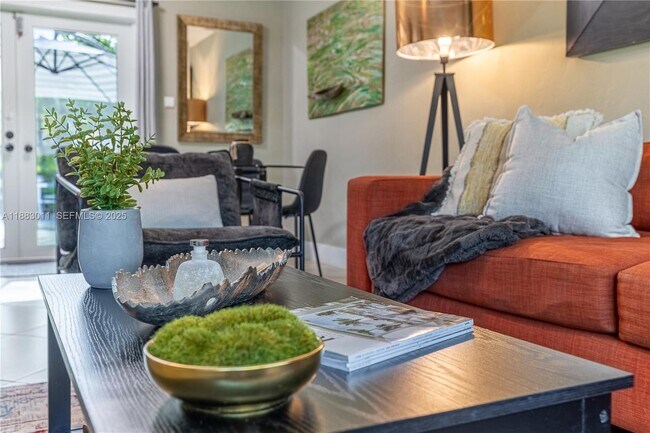 Foto del edificio - 505 SE 25th Ave