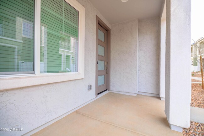 Foto del edificio - 8149 E Petunia Ave