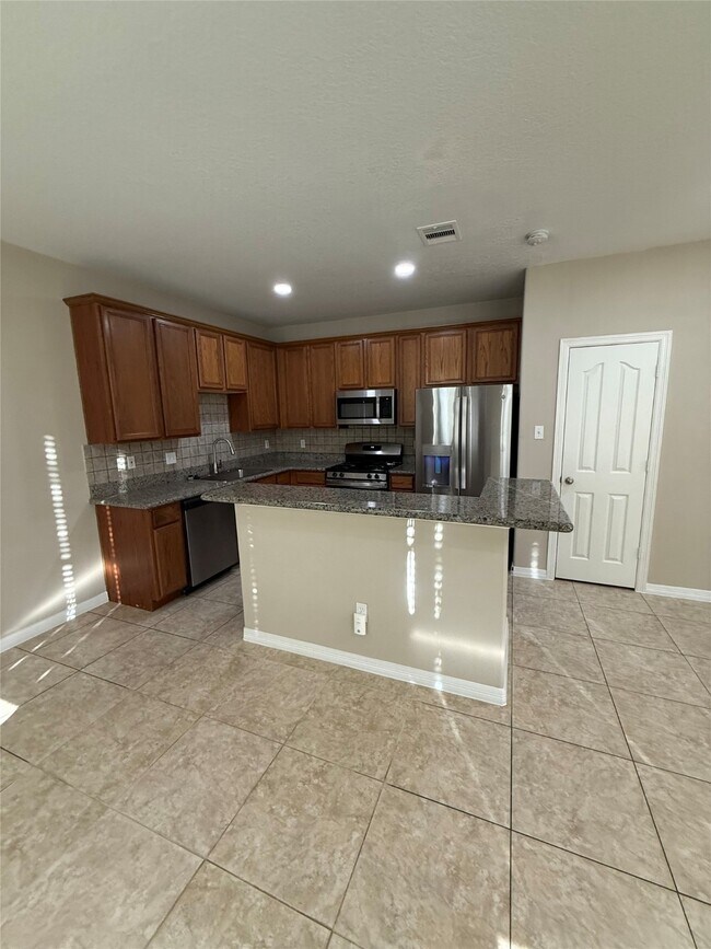 Foto del edificio - 9224 Rodney Ray Blvd