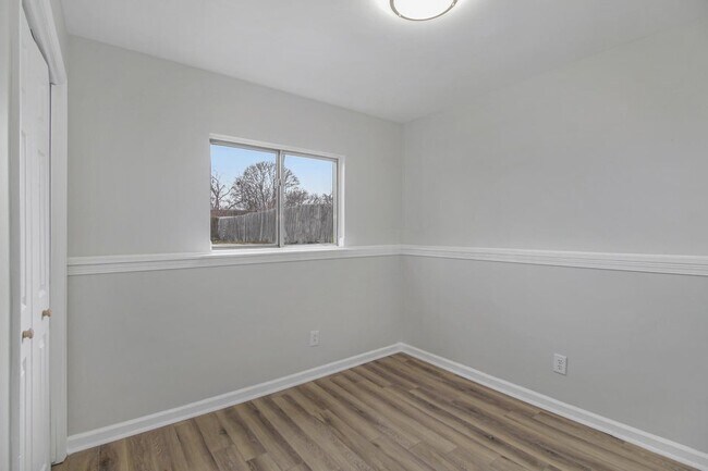 Building Photo - 4240 Norman Dr SE