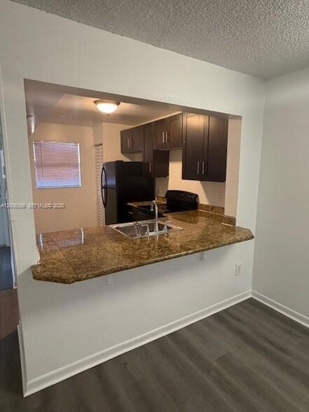 Foto del edificio - 20800 NE 8th Ct